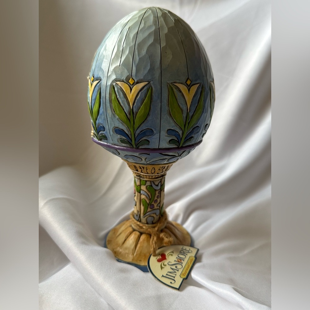 Jim Shore “Into Your Hands I Commit My Spirit” 🥚 - Picture 5 of 7